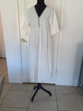 White V-Neck Crochet Trim Midi Dress